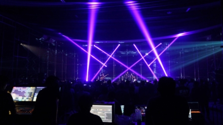 Voice-of-Baceprot-Concert-10-Resize-1536x1024